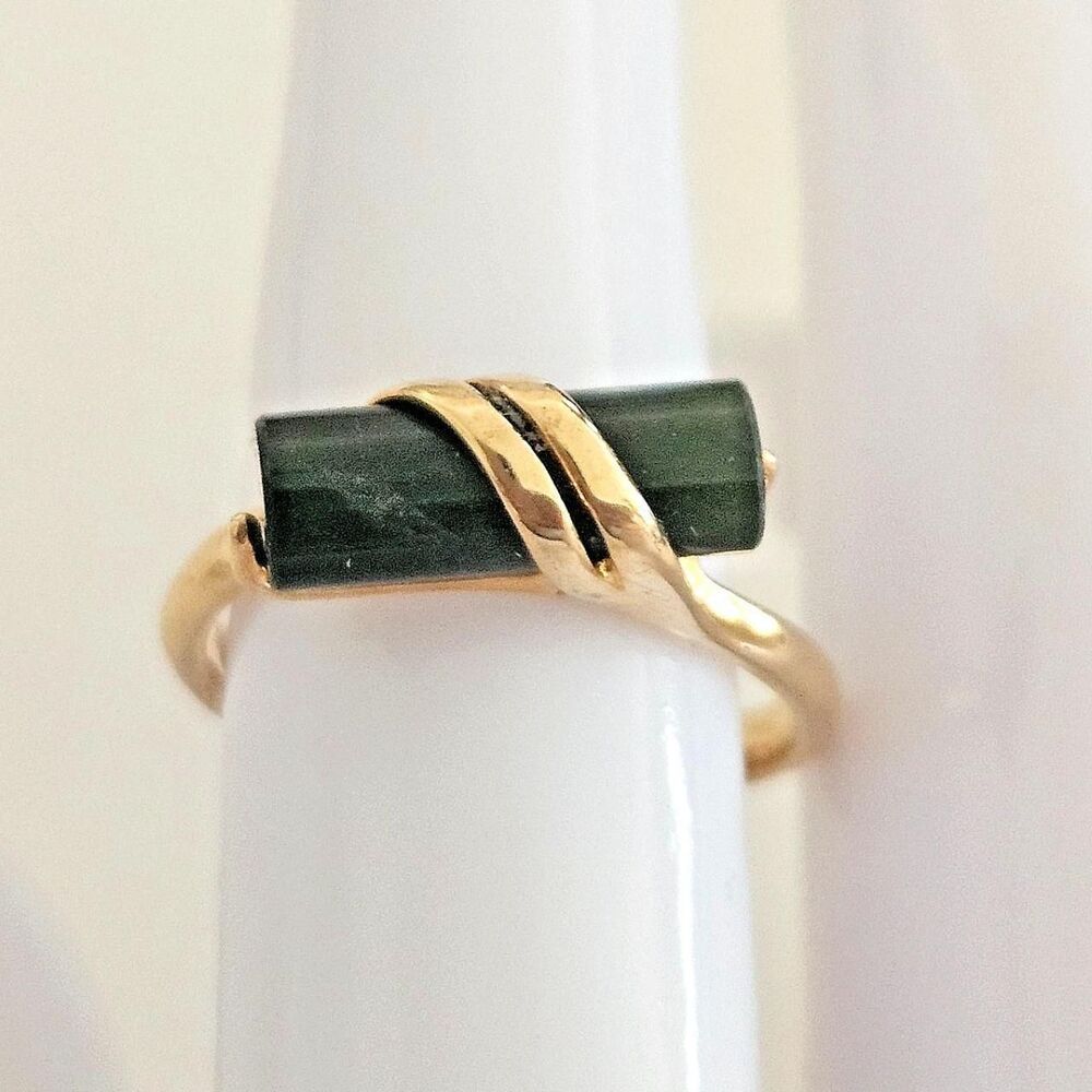Avon Men's Gold and Green Jewellery